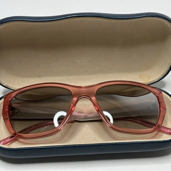 Burberry NWOT Designer Statement sunglasses women pink silver Barbie style - Picture 8 of 15